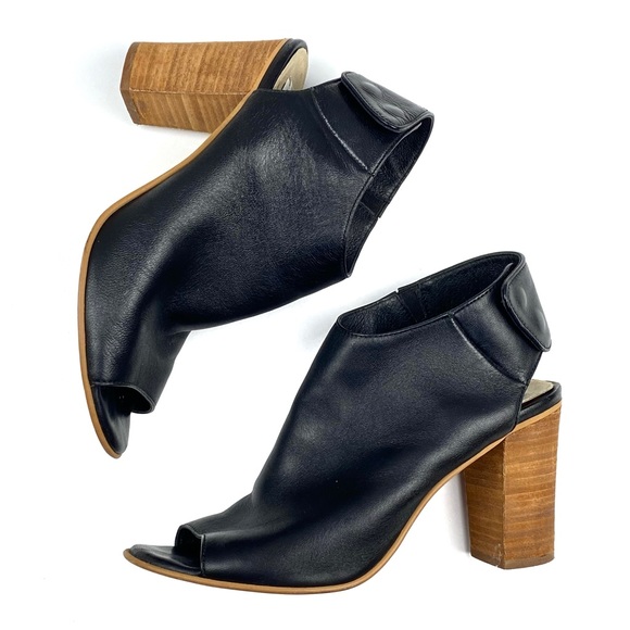 Steve Madden Shoes - Steve Madden Black Leather Open Toe Booties Block Heel Nonstop Leather Sandal